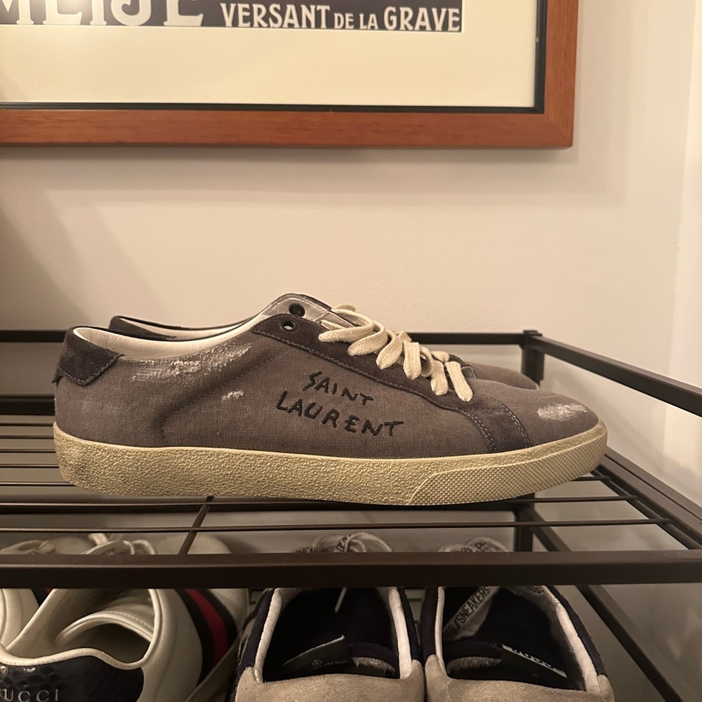 Saint Laurent Logo Sneakers size 42.5 lightly worn - Picture 2 of 2